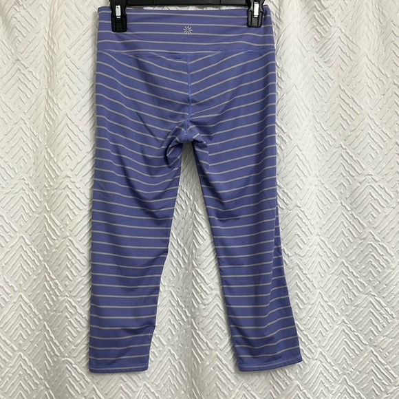 Athleta Purple Gray Striped Capri Leggings Size Small - Picture 1 of 4